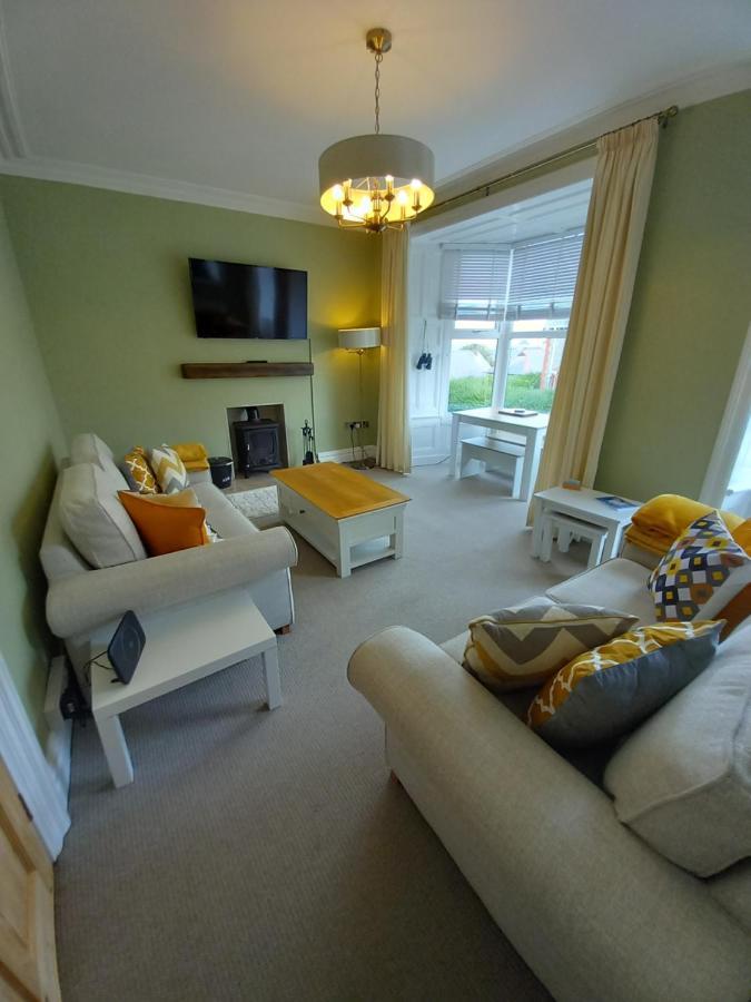 Seashells, Newry, Anglesey - Ideal For The Ferry Crossing To Ireland Villa Holyhead Exterior foto